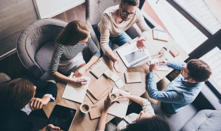 Read more about the article Maximizing Conversions with CRO Web Design: A Comprehensive Guide