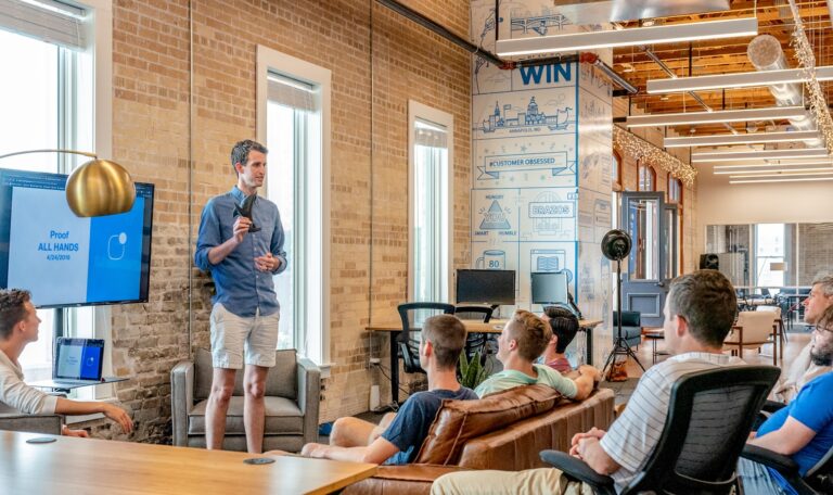 Top 5 Salesforce Features for Sales Teams: Boosting Efficiency and Revenue