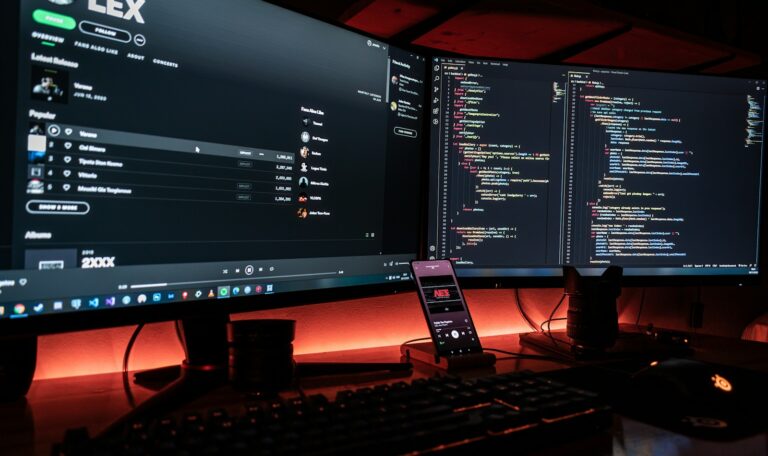 Headless CMS vs. Traditional CMS: Which is Right for You?